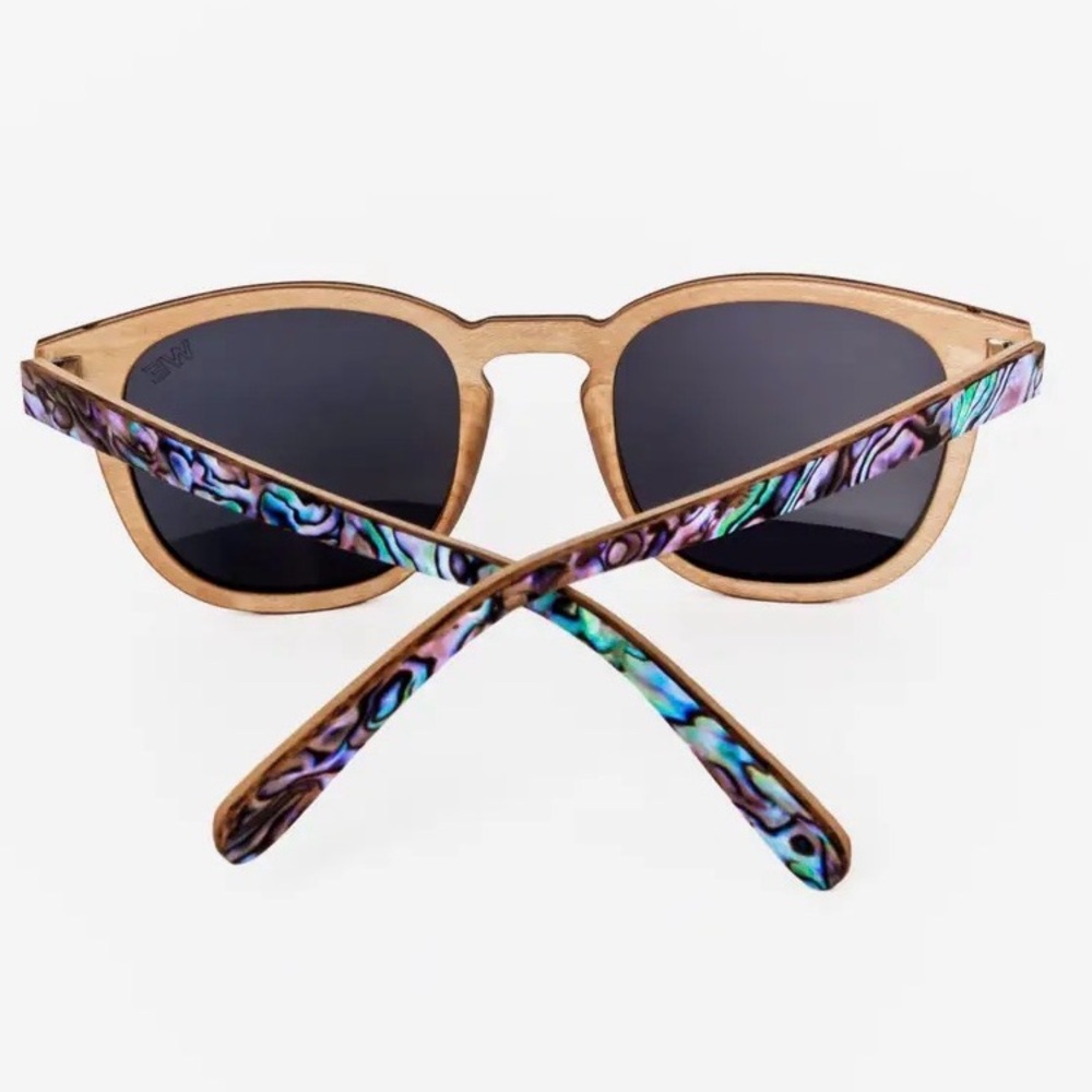 NWT Wooden Elements Abalone Shell Maple Casablanca Sunglasses Every Pair Unique - Picture 6 of 7